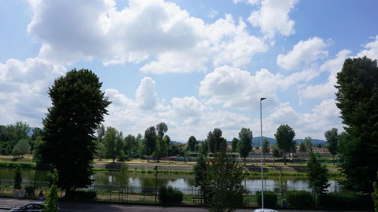 Arno River View Apartment Terraces, Free Parking Флоренція Екстер'єр фото