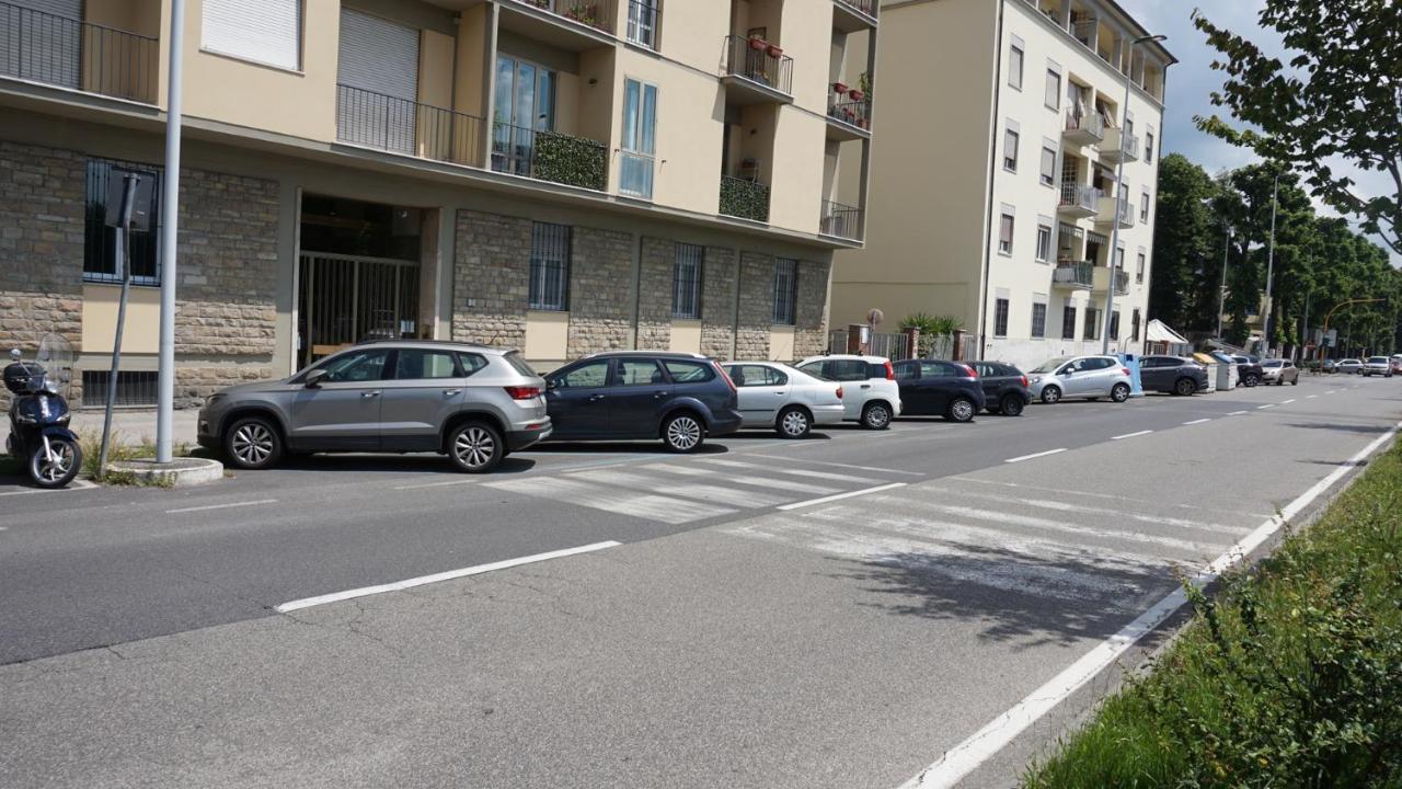Arno River View Apartment Terraces, Free Parking Флоренція Екстер'єр фото