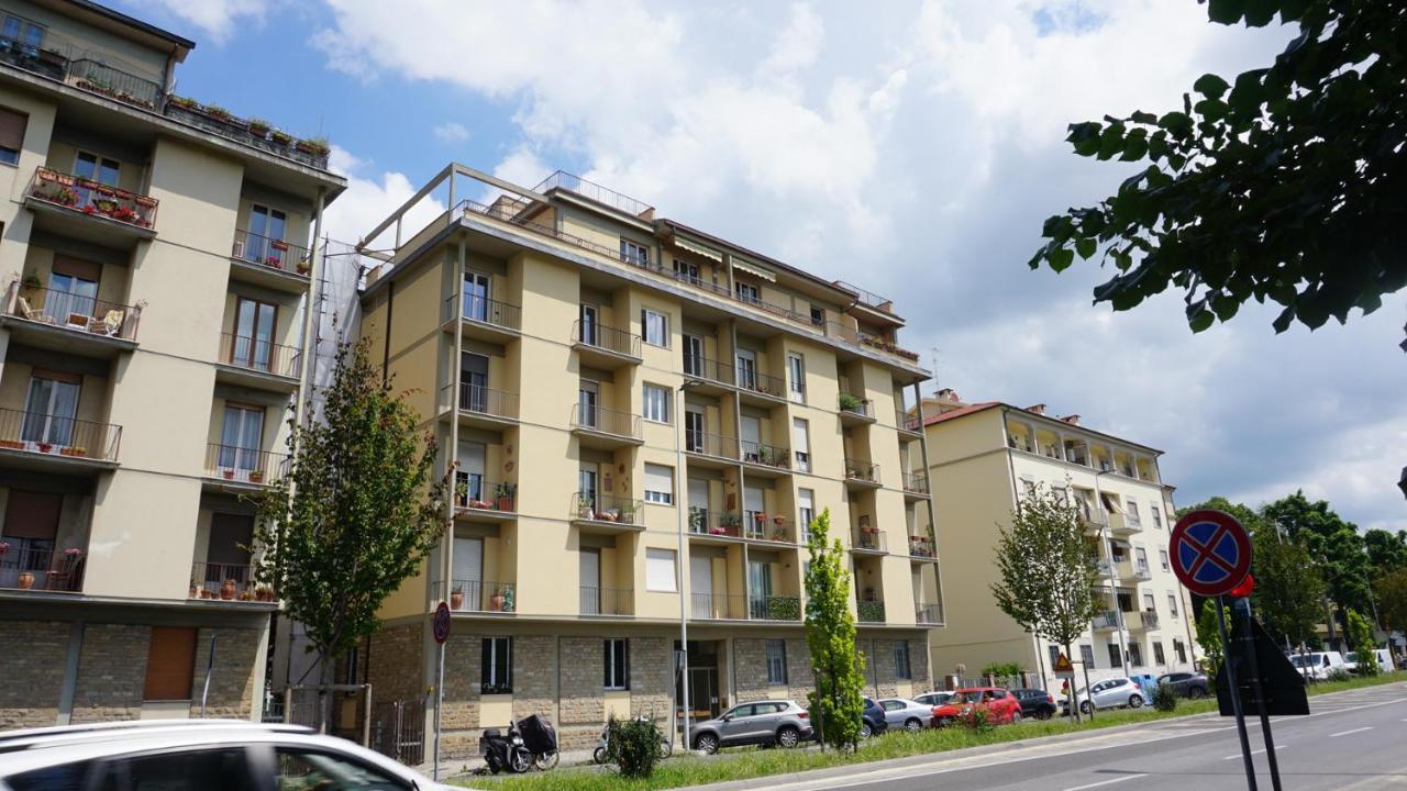 Arno River View Apartment Terraces, Free Parking Флоренція Екстер'єр фото