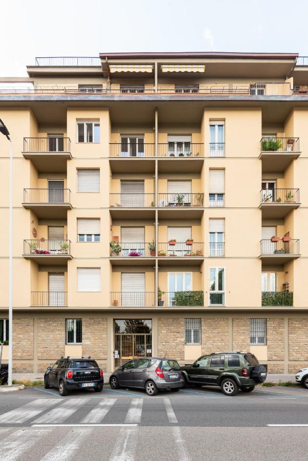 Arno River View Apartment Terraces, Free Parking Флоренція Екстер'єр фото