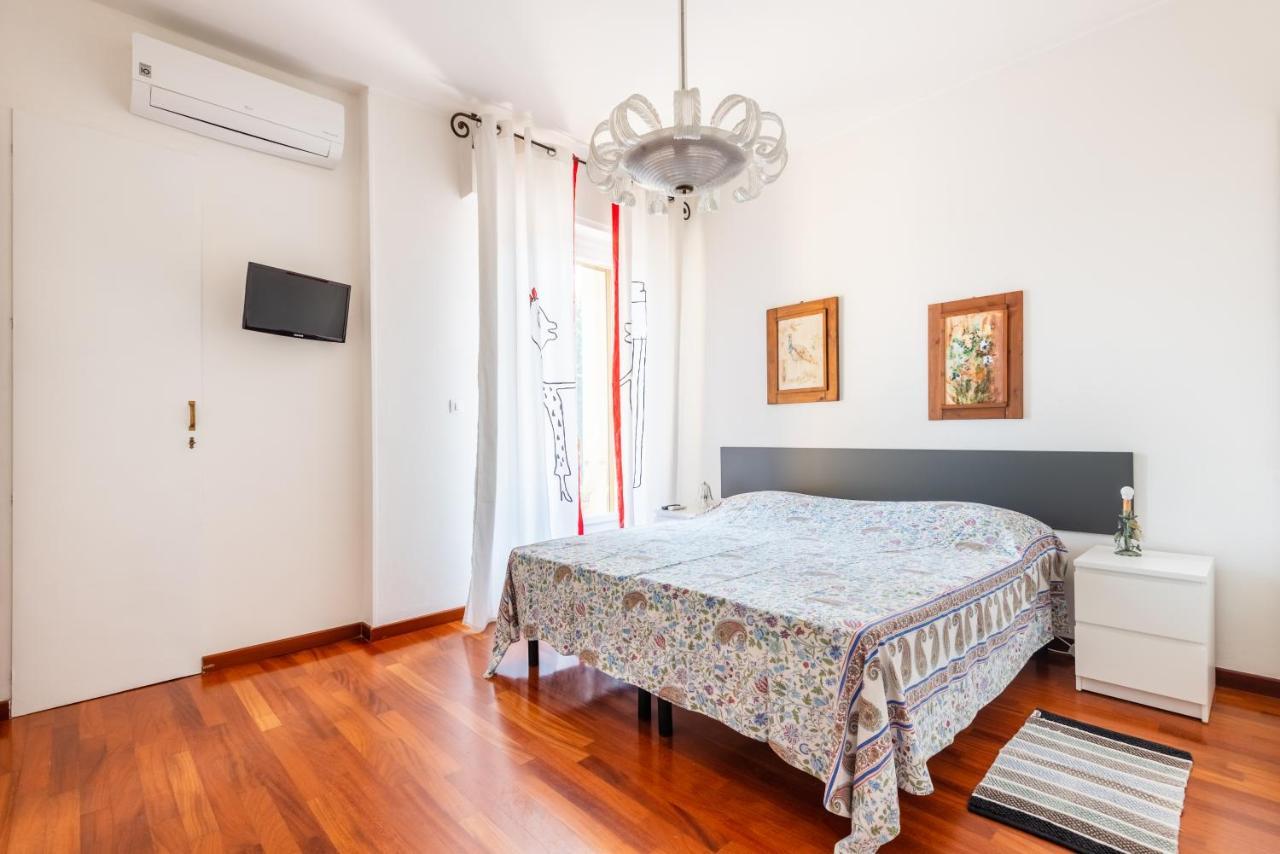 Arno River View Apartment Terraces, Free Parking Флоренція Екстер'єр фото